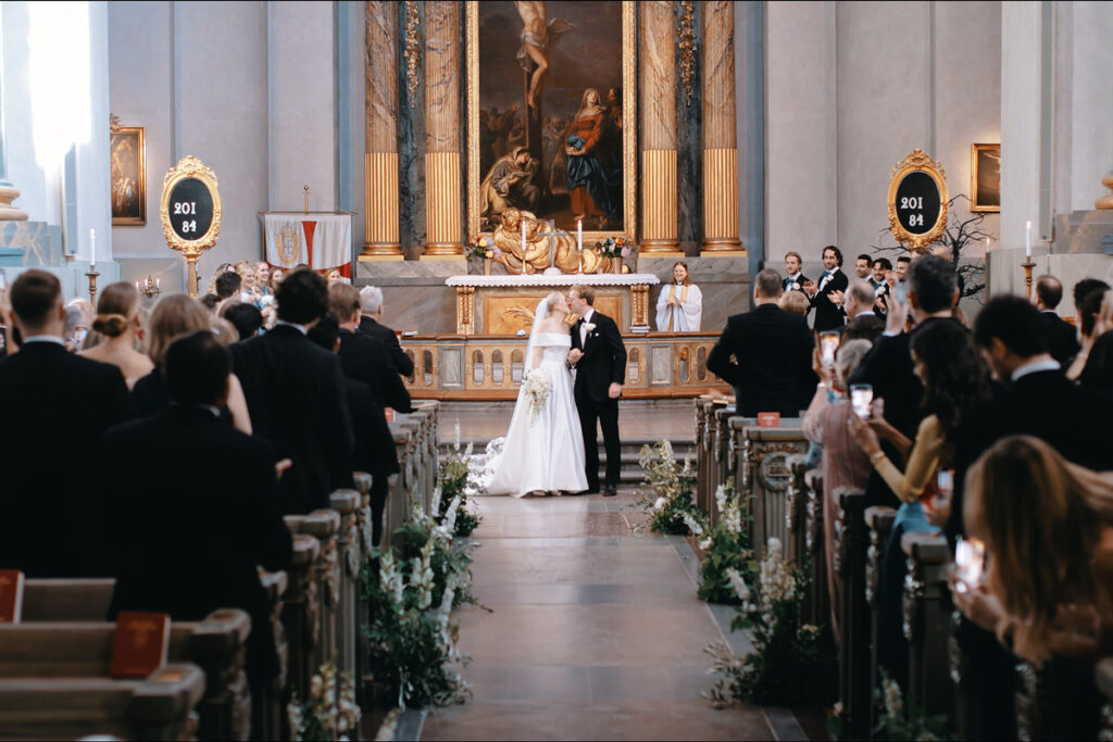 Nygifta - Hedvig Eleonora kyrka Bröllopsfotograf